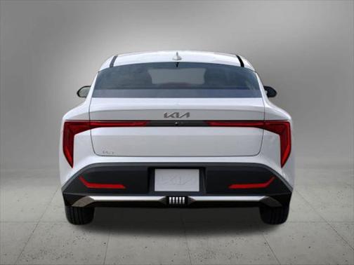 2025 Kia K4 LX