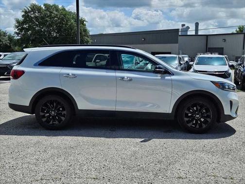 2020 Kia Sorento S V6
