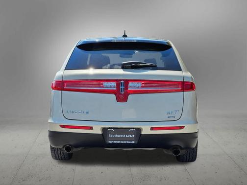 2016 Lincoln MKT EcoBoost