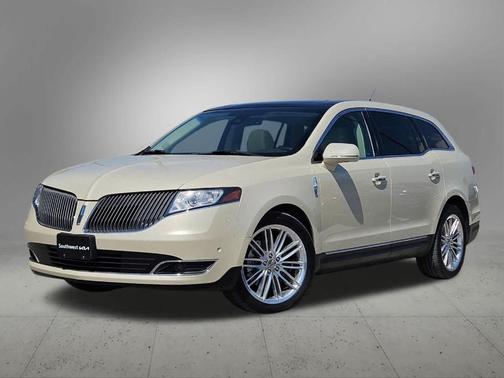 2016 Lincoln MKT EcoBoost