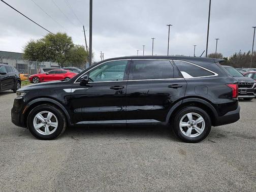 2021 Kia Sorento LX