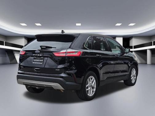 Agate Black Metallic 2021 Ford Edge SEL