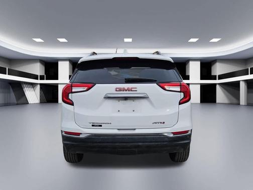 2022 GMC Terrain AT4