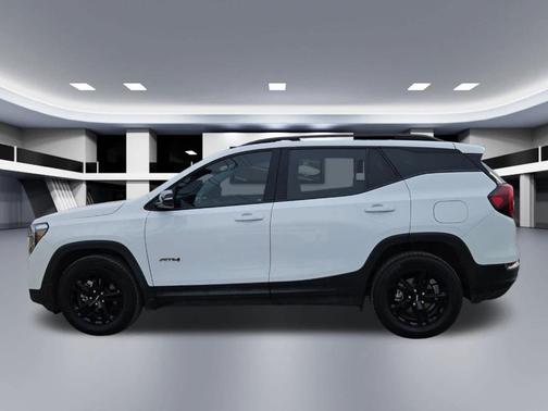 2022 GMC Terrain AT4