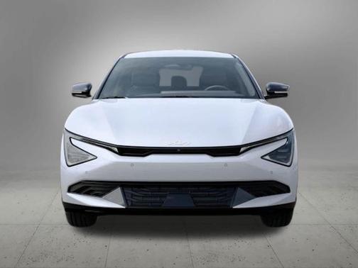 2025 Kia EV6 Wind