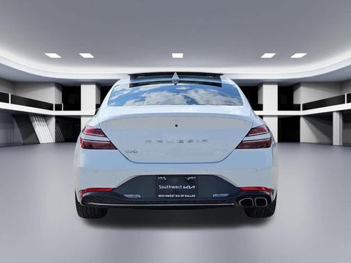 Alta White 2023 Genesis G70 2.0T