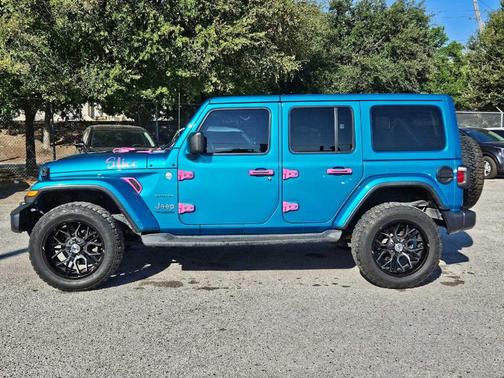 2020 Jeep Wrangler Unlimited Sahara