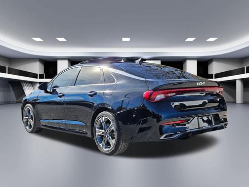 2023 Kia K5 EX