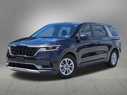 2023 Kia Carnival LX