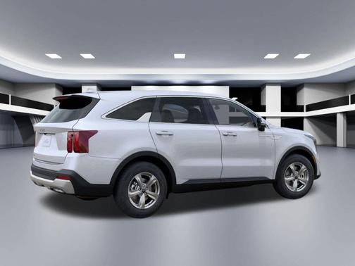 Glacial White Pearl 2026 Kia Sorento LX