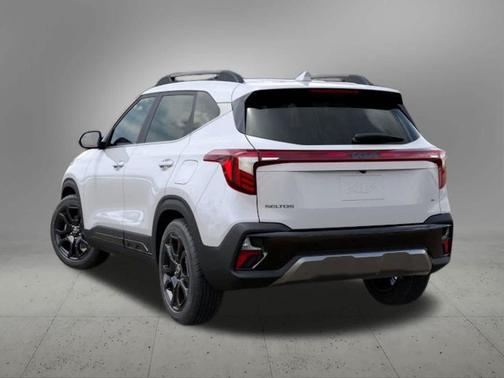 2025 Kia Seltos X-Line