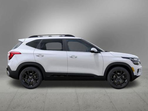 2025 Kia Seltos X-Line