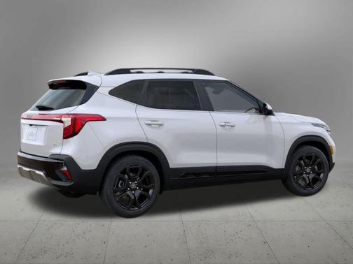 2025 Kia Seltos X-Line