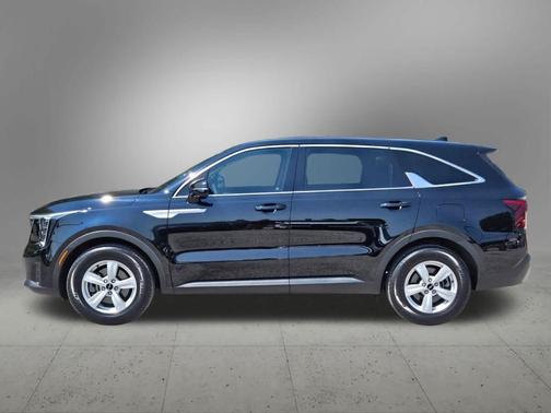 2024 Kia Sorento LX