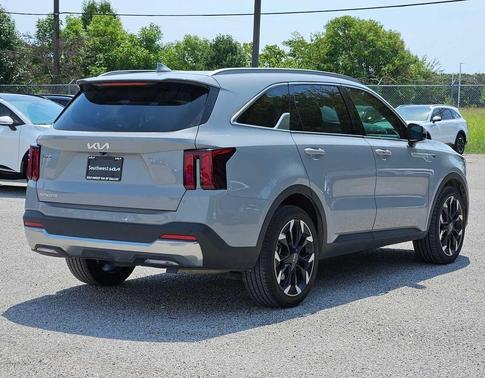 2024 Kia Sorento EX