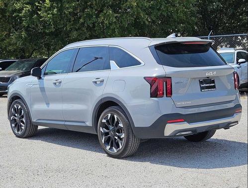 2024 Kia Sorento EX