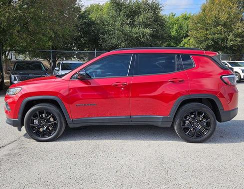 2025 Jeep Compass Latitude