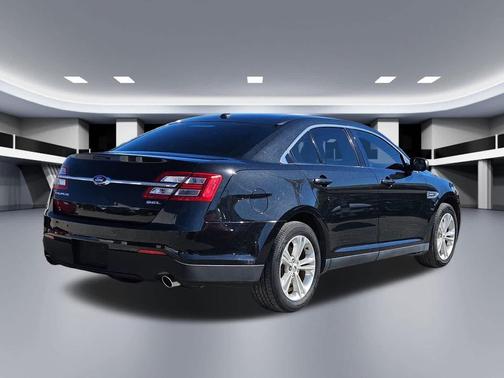 2014 Ford Taurus SEL