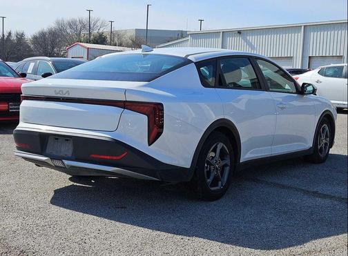 2025 Kia K4 