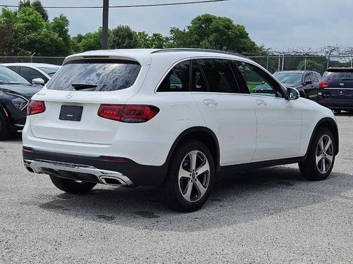 2022 Mercedes-Benz GLC 300 Base