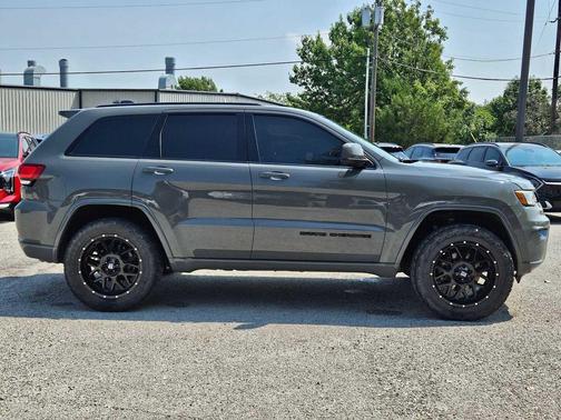 2019 Jeep Grand Cherokee Altitude
