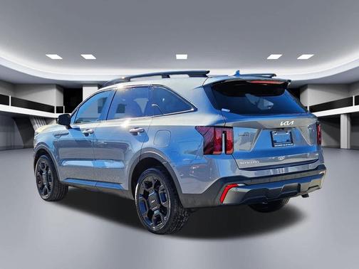 2024 Kia Sorento X-Line EX