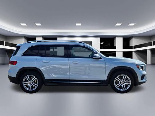 2023 Mercedes-Benz GLB 250 Base 4MATIC
