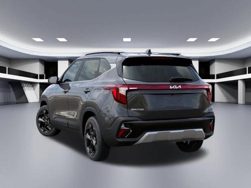 Gravity Gray 2026 Kia Seltos EX