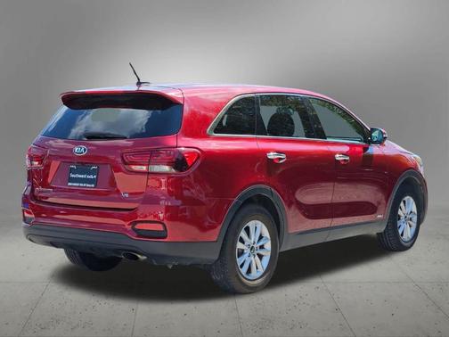 2020 Kia Sorento LX V6
