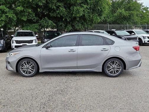2022 Kia Forte GT-Line