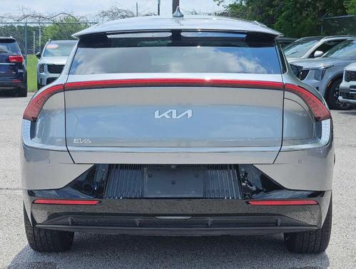 Steel Gray 2022 Kia EV6 Wind