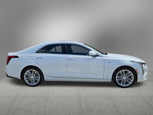 2023 Cadillac CT4 Premium Luxury