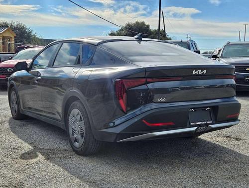 2025 Kia K4 LX