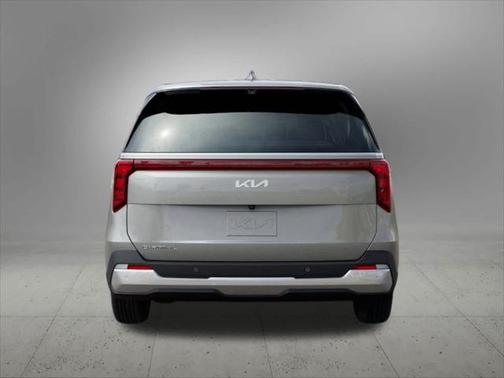 2025 Kia Carnival EX