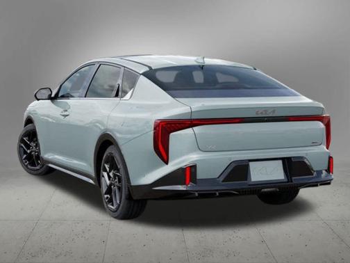 2025 Kia K4 GT-Line Turbo