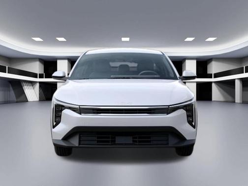 White 2026 Kia K4 LX