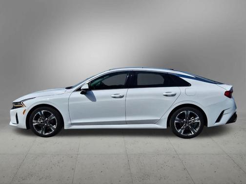 2023 Kia K5 EX