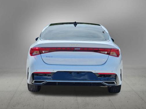 2023 Kia K5 EX