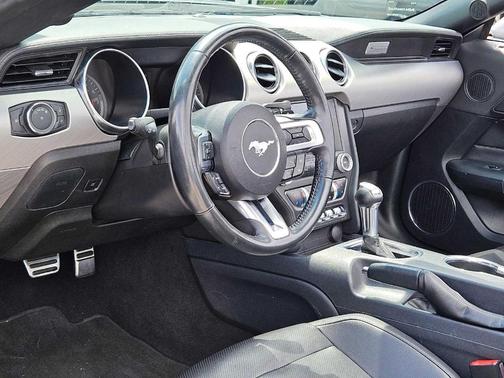 2021 Ford Mustang EcoBoost Premium