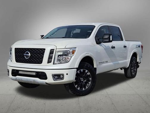 2018 Nissan Titan PRO-4X