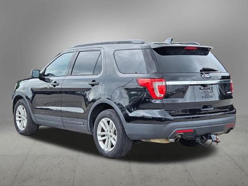 2016 Ford Explorer Base
