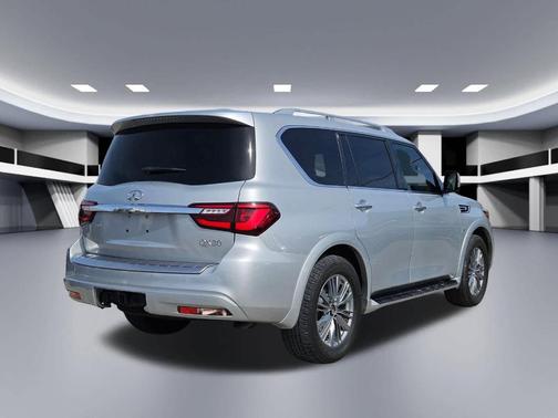 2020 INFINITI QX80 Luxe