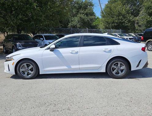 2022 Kia K5 LXS