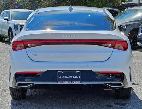 2022 Kia K5 LXS