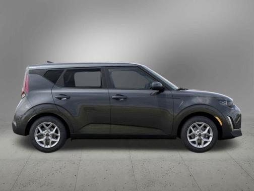 2025 Kia Soul S