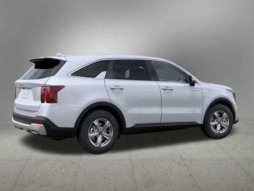 2025 Kia Sorento LX