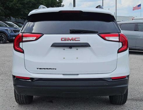 Summit White 2024 GMC Terrain SLE