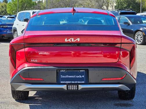2025 Kia K4 