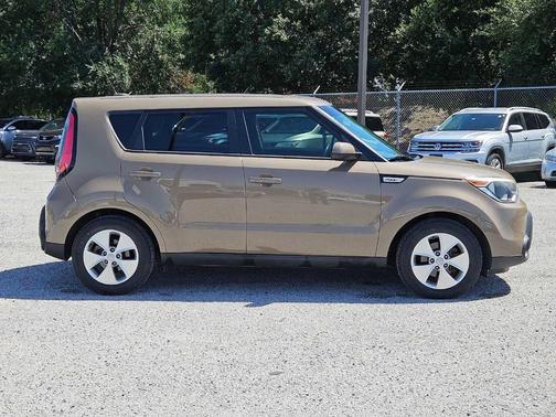 2015 Kia Soul Base