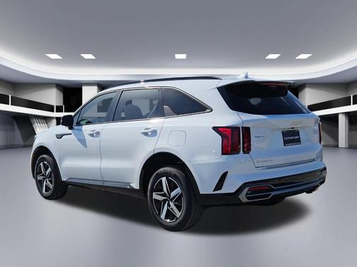 Glacial White Pearl 2023 Kia Sorento EX